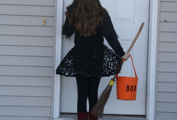 DIY witch costume