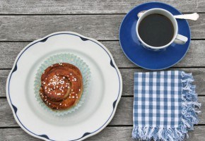 Cinnamon bun recipe from Finland