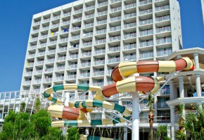 Crown Reef Resort waterpark