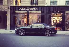 Luxury shopping tips in Paris